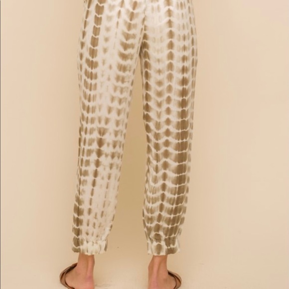 Tie Dye Joggers - Picture 7 of 10